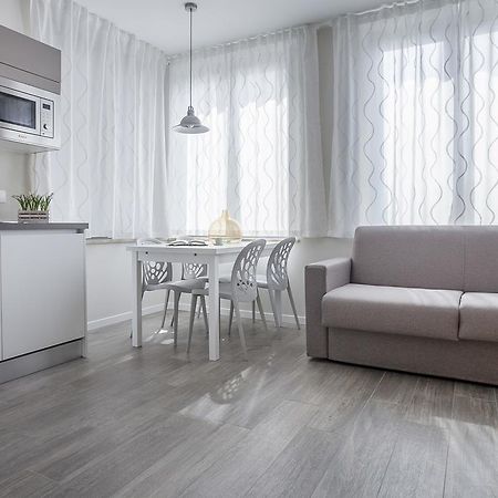 شقة Italianway-Cadorna 10A Flat ميلان المظهر الخارجي الصورة